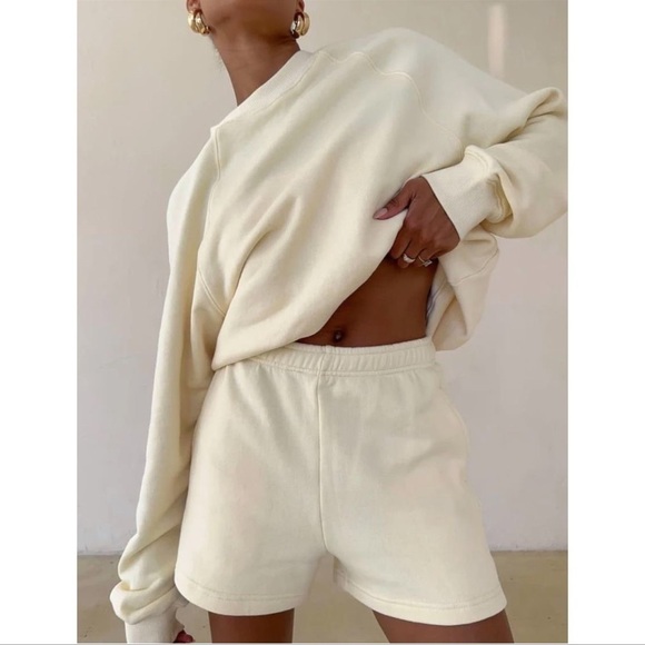 RUMORED Balance Crewneck In Coconut Cream - Picture 1 of 8